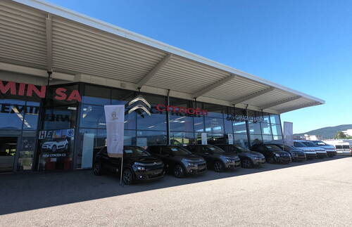 Vitrine garage de la Birse