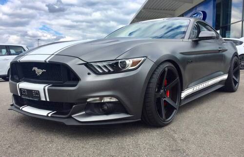 MUSTANG gris mat