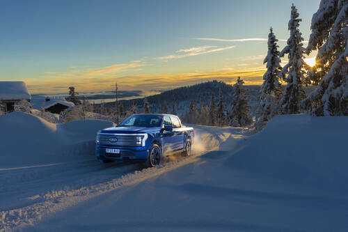 License expires -------------------------- IN PERPETUITY  License scope -------------------------- A - Earned editorial, press releases, press kits B - All non-broadcast digital and online media D - All print media (newspaper, magazine etc)  Copyright and image rights -------------------------- This content is solely for editorial use and for providing individual users with information. Any storage in databases, or any distribution to third parties within the scope of commercial use, or for commercial use is permitted with written consent from Ford of Europe GmbH only.