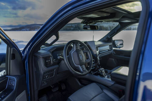 License expires -------------------------- IN PERPETUITY  License scope -------------------------- A - Earned editorial, press releases, press kits B - All non-broadcast digital and online media D - All print media (newspaper, magazine etc)  Copyright and image rights -------------------------- This content is solely for editorial use and for providing individual users with information. Any storage in databases, or any distribution to third parties within the scope of commercial use, or for commercial use is permitted with written consent from Ford of Europe GmbH only.