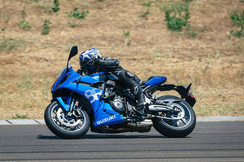 GSX 8R